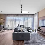 Quercus Village App 1 Mit Privatem Pool By Interhome Apartamento