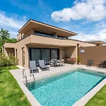 Quercus Village App 1 Mit Privatem Pool By Interhome * Karigador