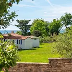 Apartamento Quercus Village App 1 Mit Privatem Pool By Interhome Karigador