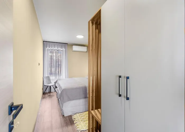 Quercus Village App 1 Mit Privatem Pool By Interhome דירה